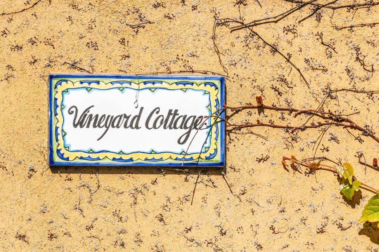 The Vineyard Cottage - Stay Waiheke Onetangi Exterior photo