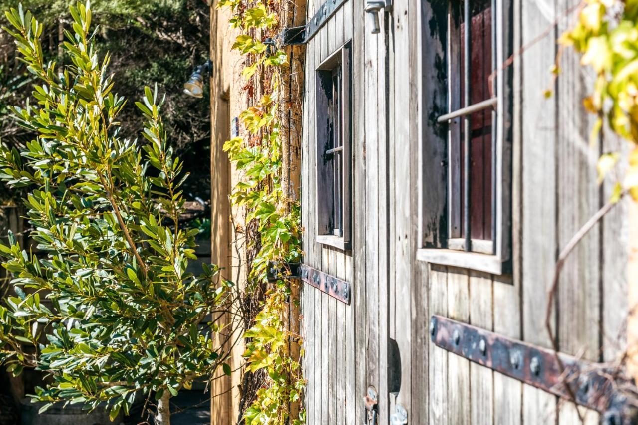 The Vineyard Cottage - Stay Waiheke Onetangi Exterior photo