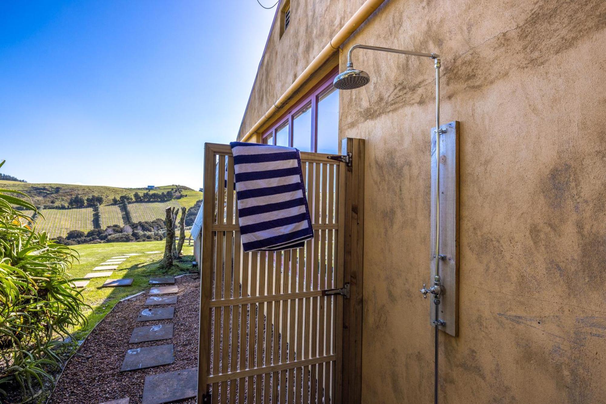 The Vineyard Cottage - Stay Waiheke Onetangi Exterior photo