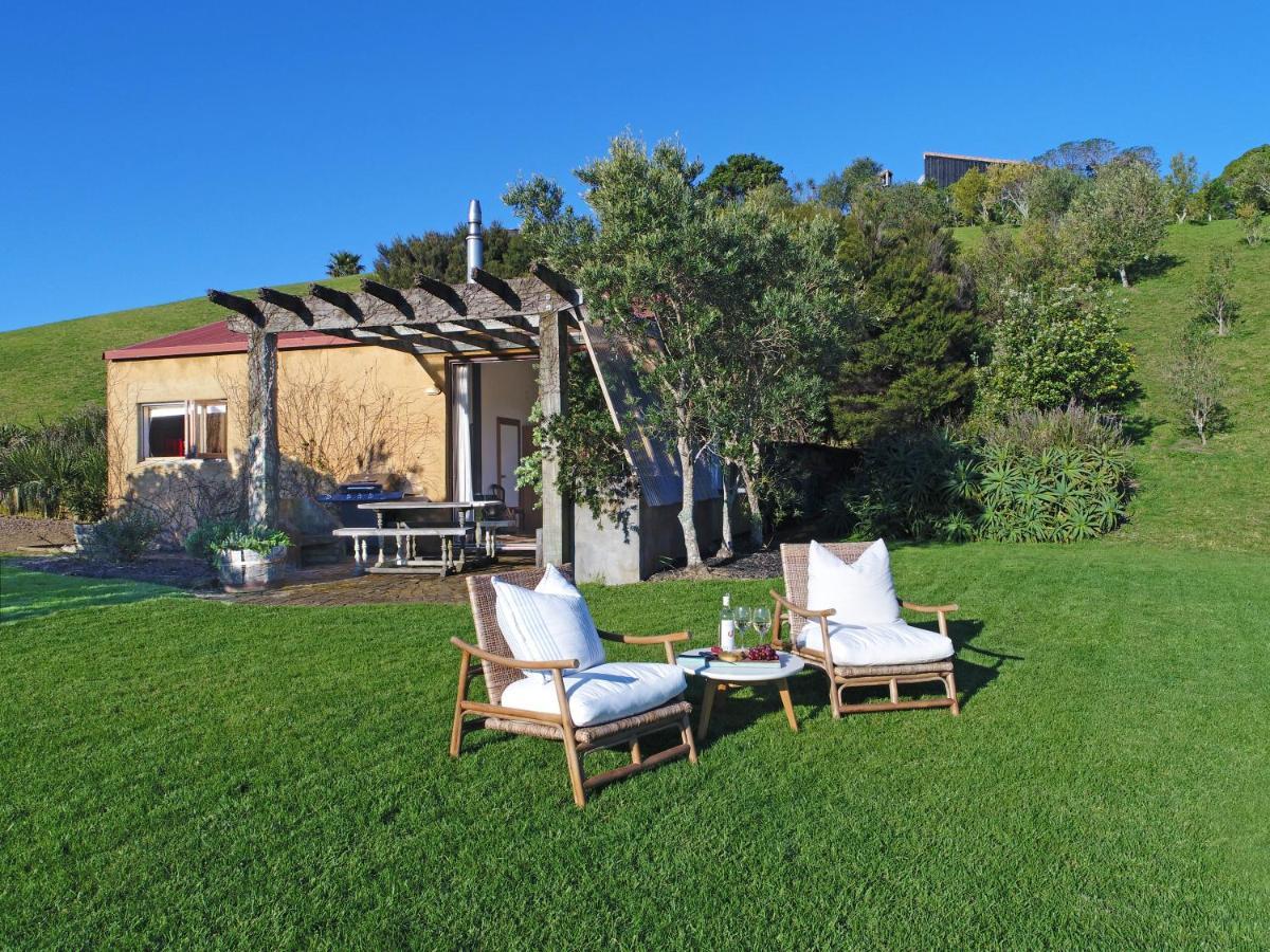 The Vineyard Cottage - Stay Waiheke Onetangi Exterior photo